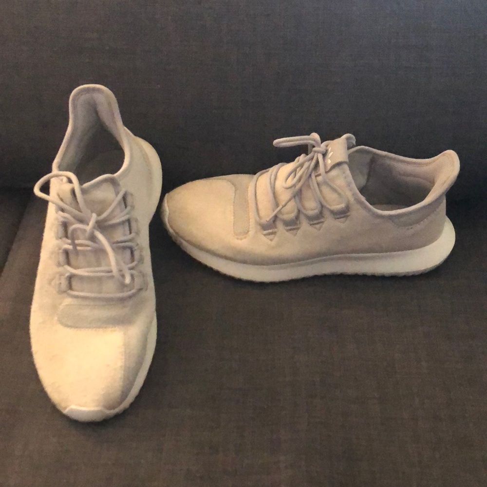 Adidas running/fashion shoes